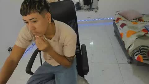 master online show from December 21, 2025, 2:46 pm