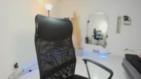 master online show from January 19, 2026, 12:31 pm