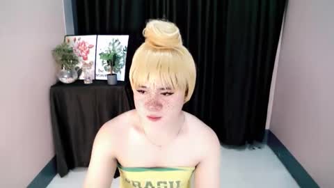 Snapshot of carlo_bigcock69 chatting on September 17, 2025, 6:53 pm carlo_bigcock69 online show from September 17, 2025, 6:53 pm