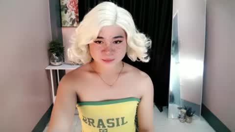 Snapshot of carlo_bigcock69 chatting on September 28, 2025, 4:23 pm carlo_bigcock69 online show from September 28, 2025, 4:23 pm