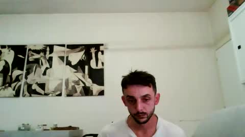 Carlos online show from November 12, 2025, 1:22 pm