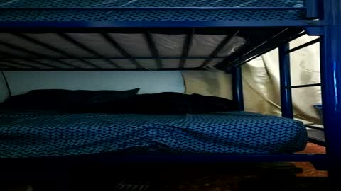 carlos201648 online show from April 26, 2026, 9:45 pm