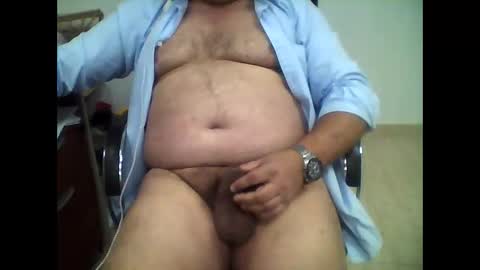 Snapshot of carlos8711 chatting on February 28, 2026, 10:38 am carlos8711 online show from February 28, 2026, 10:38 am