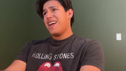 Snapshot of carlosjosecb1 chatting on October 16, 2025, 4:30 pm carlos online show from October 16, 2025, 4:30 pm