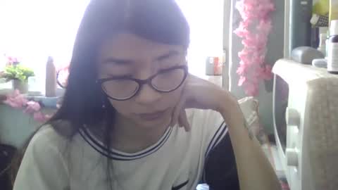 CarlyJoy online show from October 3, 2025, 8:55 am