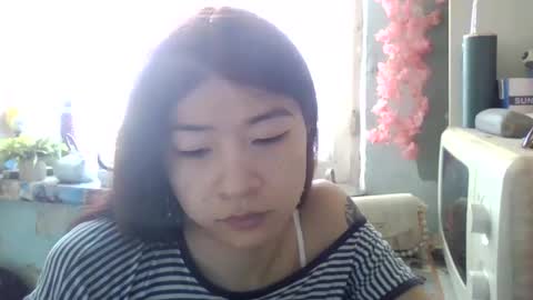 CarlyJoy online show from June 5, 2026, 9:26 am