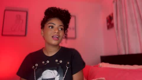 Littlecarly  online show from March 5, 2025, 1:10 am