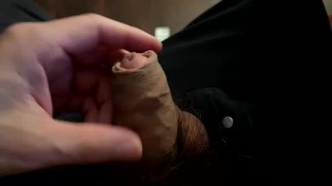 Crmst online show from March 5, 2025, 11:38 pm