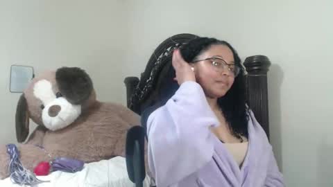 Snapshot of carmellovekisses chatting on January 14, 2026, 10:47 pm CARAMEL xoxo online show from January 14, 2026, 10:47 pm