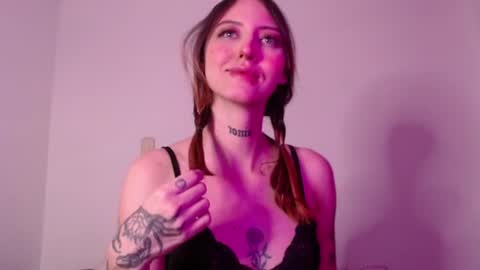 carmennrusso online show from October 17, 2025, 11:40 pm