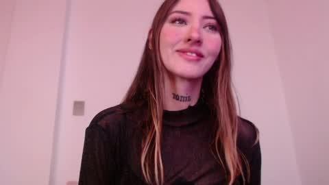 carmennrusso online show from May 4, 2026, 5:09 pm