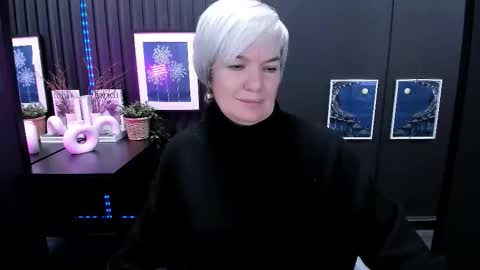 Carmen online show from February 28, 2026, 9:49 pm