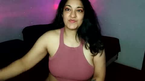 Snapshot of carmincarmenere chatting on April 8, 2026, 11:05 pm CarminCe online show from April 8, 2026, 11:05 pm