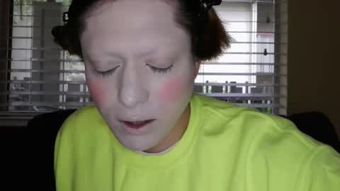 Brooke online show from May 6, 2026, 1:47 am