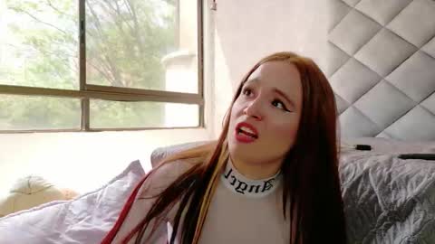 caro_adams1 online show from January 5, 2026, 5:27 pm