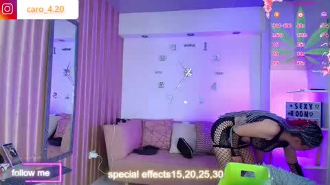 Snapshot of caro_fisher chatting on September 18, 2025, 12:40 pm Caro Fisher online show from September 18, 2025, 12:40 pm