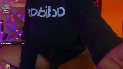 Carolina   online show from February 19, 2025, 11:49 am