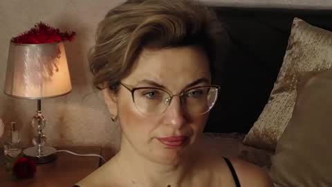 CaroJhones online show from February 2, 2025, 5:21 am