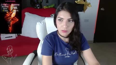 Snapshot of carolaine69_ chatting on February 16, 2026, 1:29 pm Caroline online show from February 16, 2026, 1:29 pm