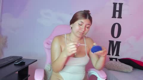 Snapshot of carolay759687 chatting on February 1, 2025, 3:30 am carolay759687 online show from February 1, 2025, 3:30 am