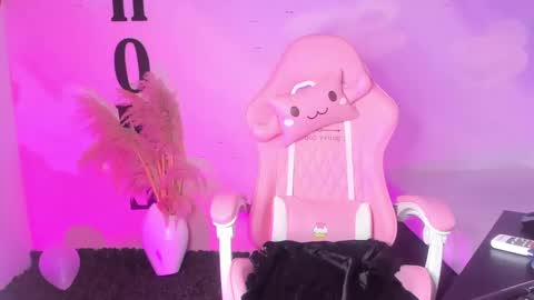 Snapshot of carolay759687 chatting on February 22, 2025, 7:23 am carolay759687 online show from February 22, 2025, 7:23 am