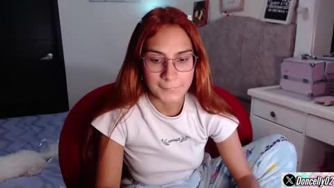 Snapshot of carolayn12 chatting on March 7, 2025, 9:17 pm Carolayn online show from March 7, 2025, 9:17 pm