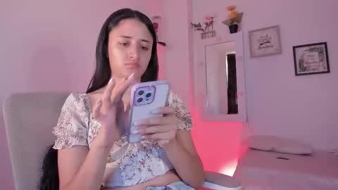 Caroline online show from September 10, 2025, 5:24 pm