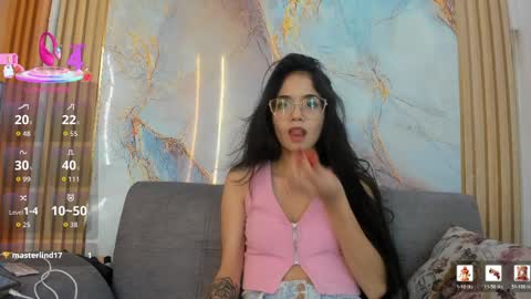 CAROLINA  online show from April 10, 2026, 11:09 pm