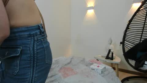 Carolina online show from November 9, 2025, 12:25 pm