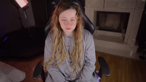 Mira online show from April 12, 2026, 5:34 am