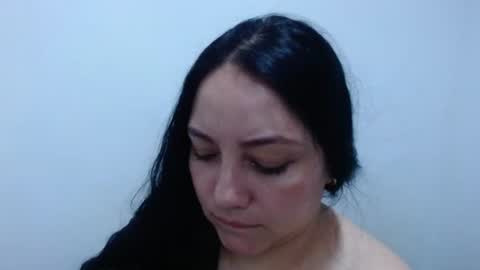 carolina_zabala_19 online show from June 14, 2026, 2:24 am