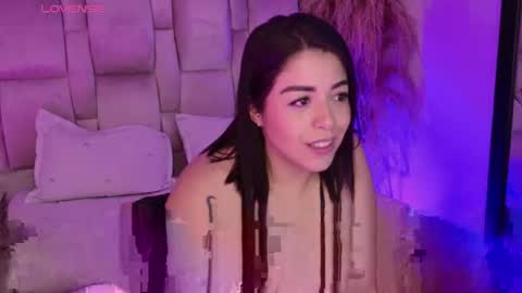 Snapshot of carolinafox_ chatting on November 26, 2025, 4:46 am caroline online show from November 26, 2025, 4:46 am