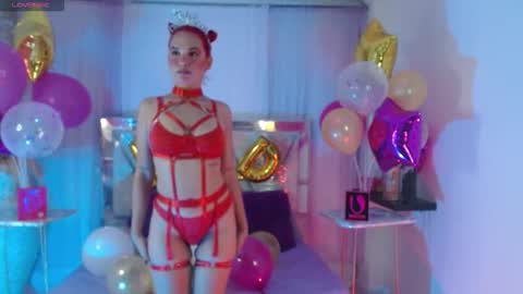 CAROLINA GARCIA online show from October 29, 2025, 4:37 am