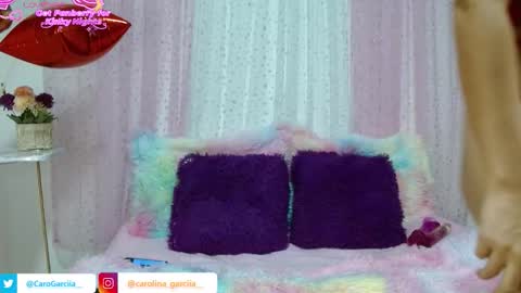 CAROLINA GARCIA online show from December 19, 2025, 12:12 pm