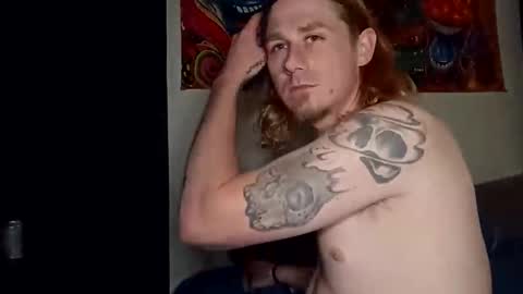 carolinajuggalo17 online show from April 17, 2026, 2:47 am