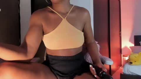 CARO  online show from April 10, 2026, 11:31 pm