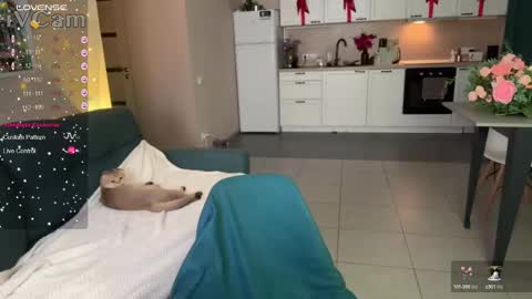 Caro online show from January 31, 2025, 9:05 pm