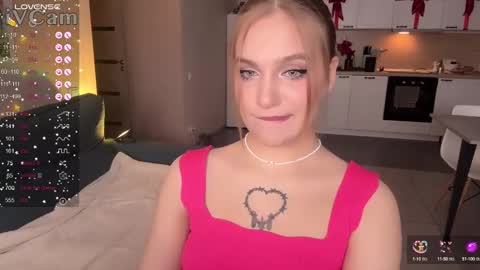 Caro online show from February 6, 2025, 10:21 pm