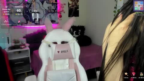 Caroline Lenox online show from December 15, 2024, 7:02 am