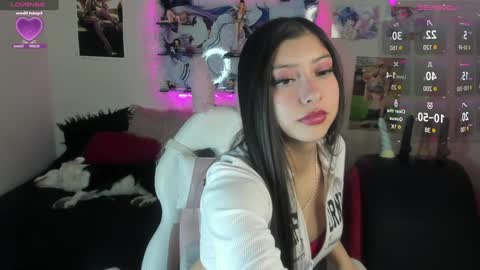 Caroline Lenox online show from January 21, 2025, 9:57 am