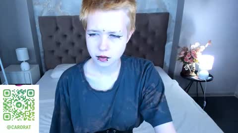 CarolineRichter online show from September 11, 2025, 2:22 am