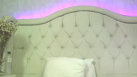 Snapshot of carolinesampaio chatting on November 15, 2025, 11:18 am carolinesampaio online show from November 15, 2025, 11:18 am