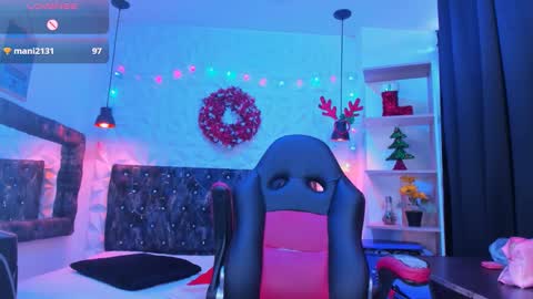 Caroline Scoth online show from December 4, 2024, 9:02 pm