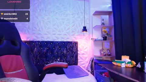 Caroline Scoth online show from January 12, 2025, 8:25 pm