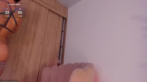 carolinna_ online show from February 24, 2026, 2:42 am