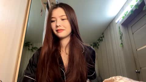 Emma online show from December 3, 2025, 10:02 am