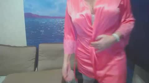 VicunaCool online show from December 28, 2024, 1:28 pm