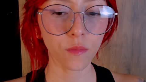 Snapshot of casandra_busting chatting on January 8, 2025, 10:27 pm Casandra online show from January 8, 2025, 10:27 pm