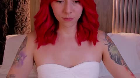 Snapshot of casandra_busting chatting on February 14, 2025, 10:36 pm Casandra online show from February 14, 2025, 10:36 pm