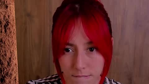 Snapshot of casandra_busting chatting on February 27, 2025, 10:31 pm Casandra online show from February 27, 2025, 10:31 pm